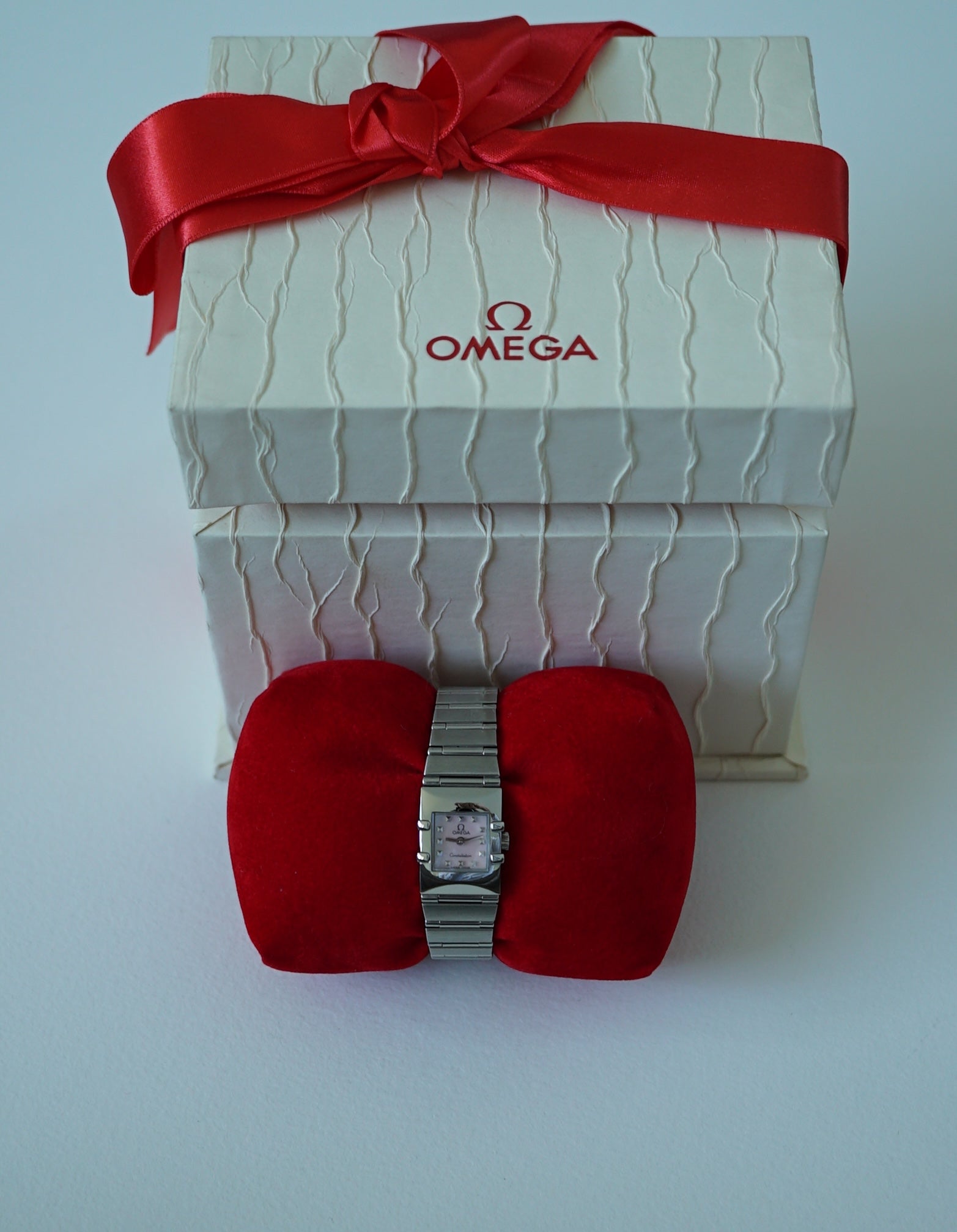 Omega Constellation Quadra Ladies Pink MOP Dial from 1998