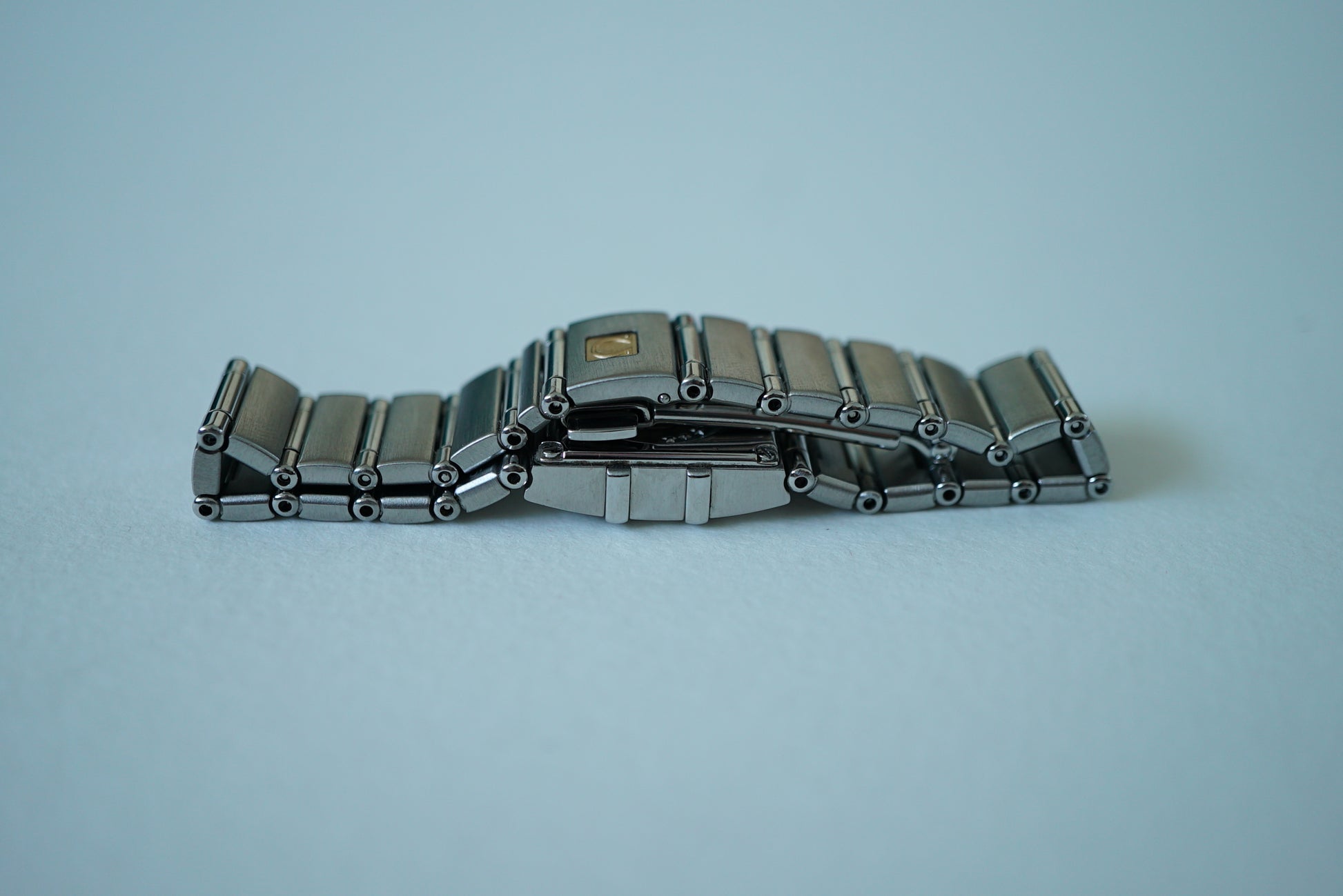 Omega Constellation Quadra Ladies Pink MOP Dial from 1998