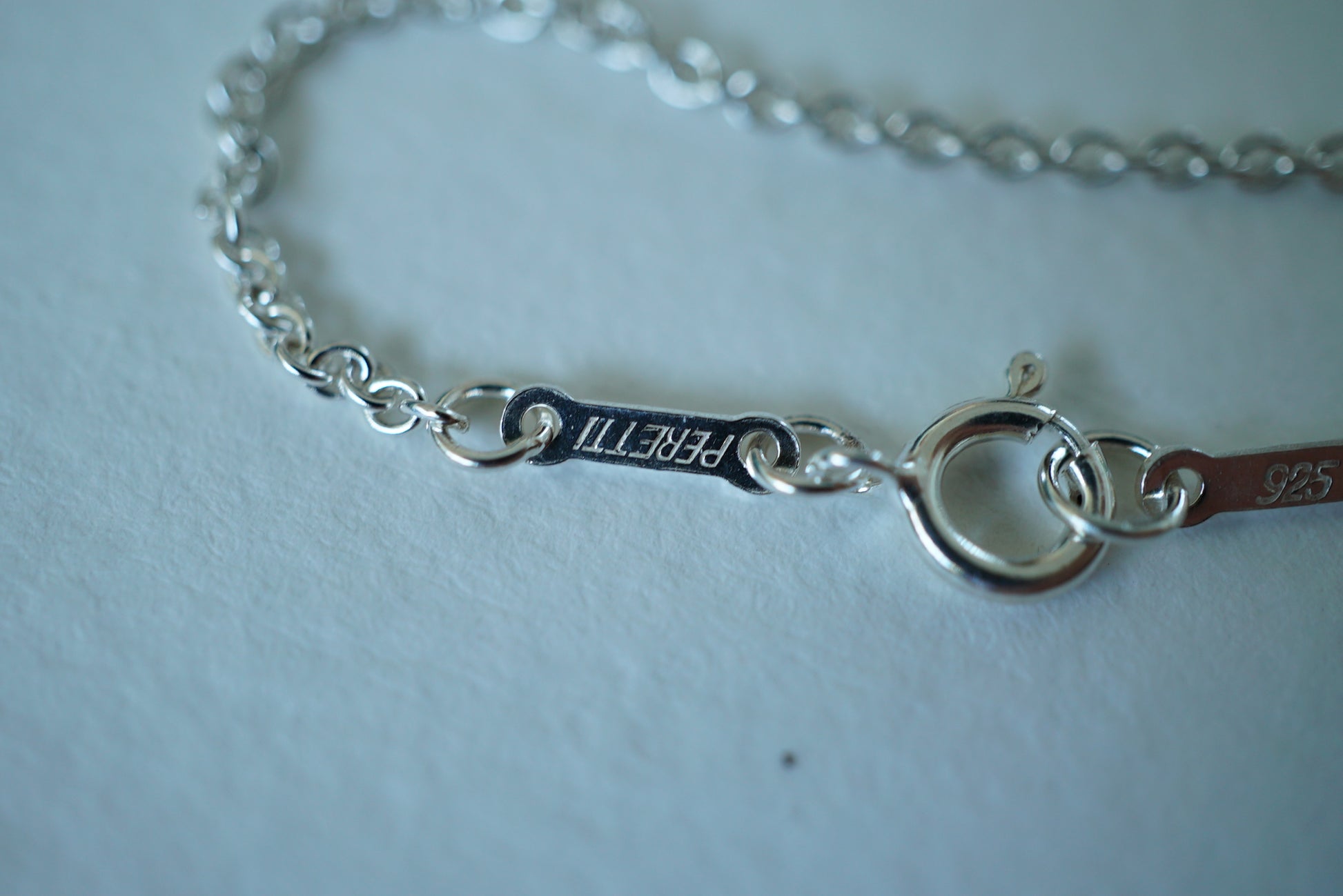 Tiffany & Co Open Heart Medium 925 sterling silver Elsa Peretti necklace