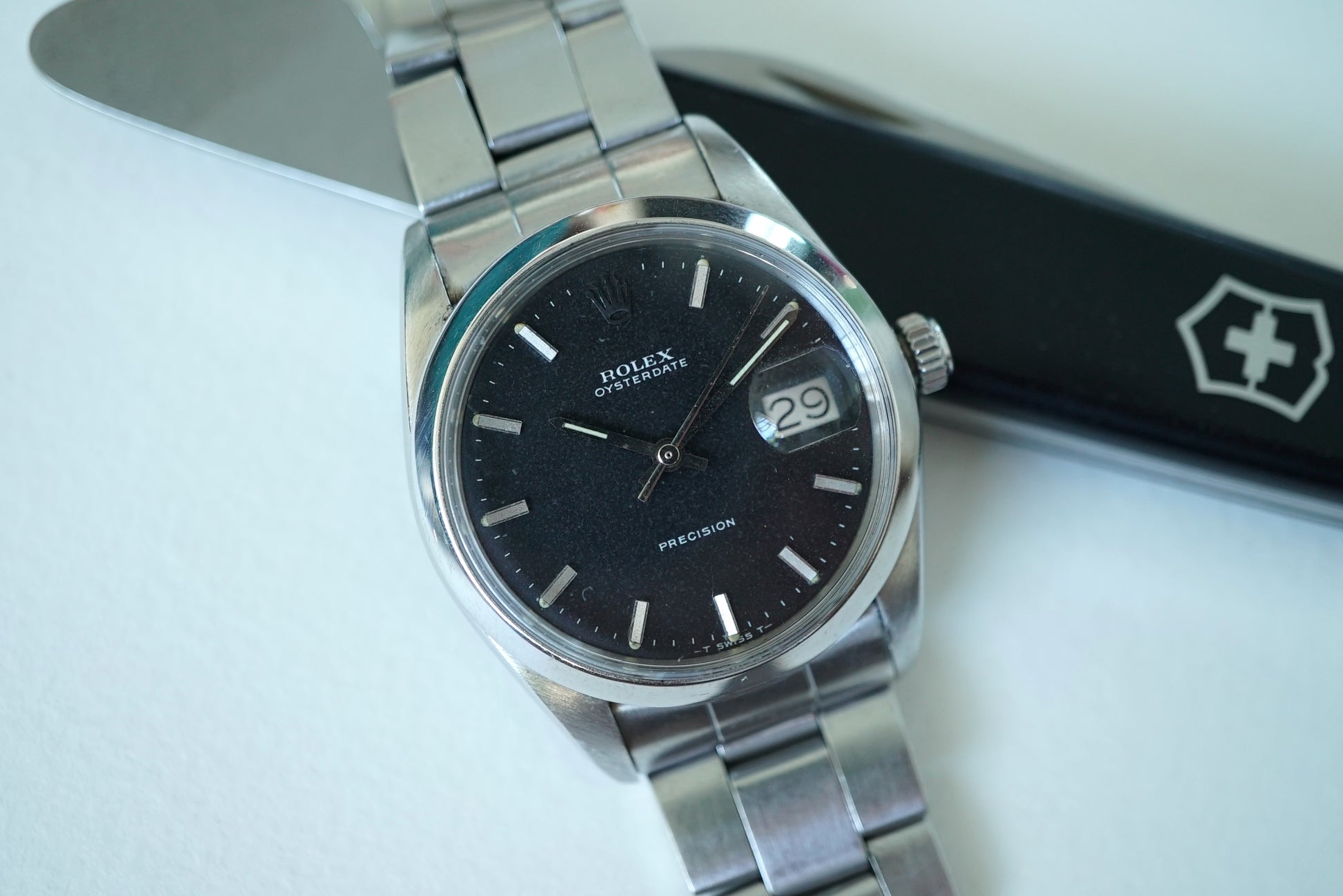 Rolex Oysterdate ref 6694 from 1972 - Matte Black Dial