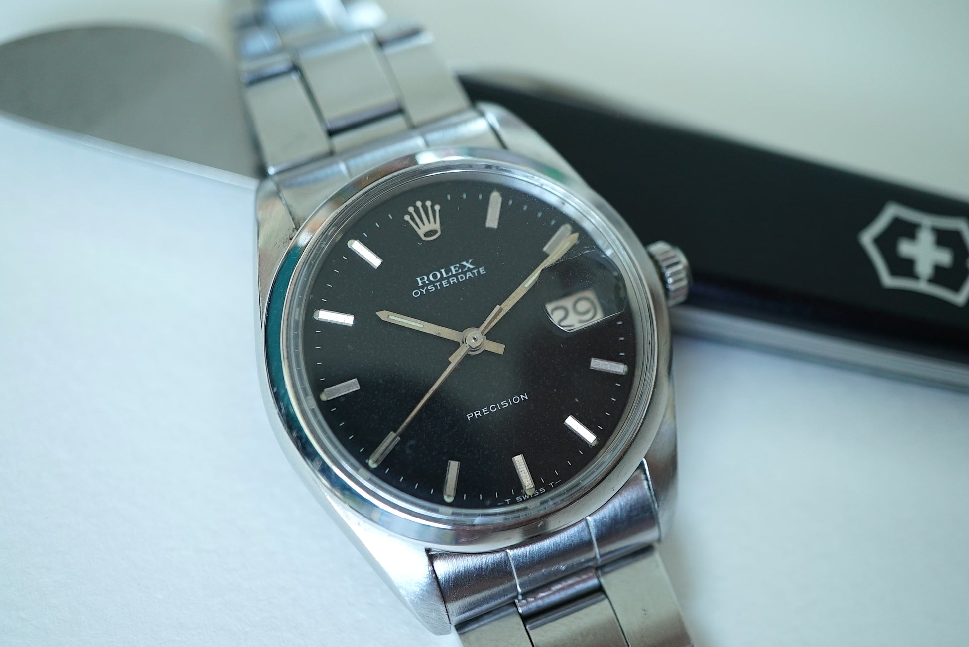 Rolex Oysterdate ref 6694 from 1972 - Matte Black Dial