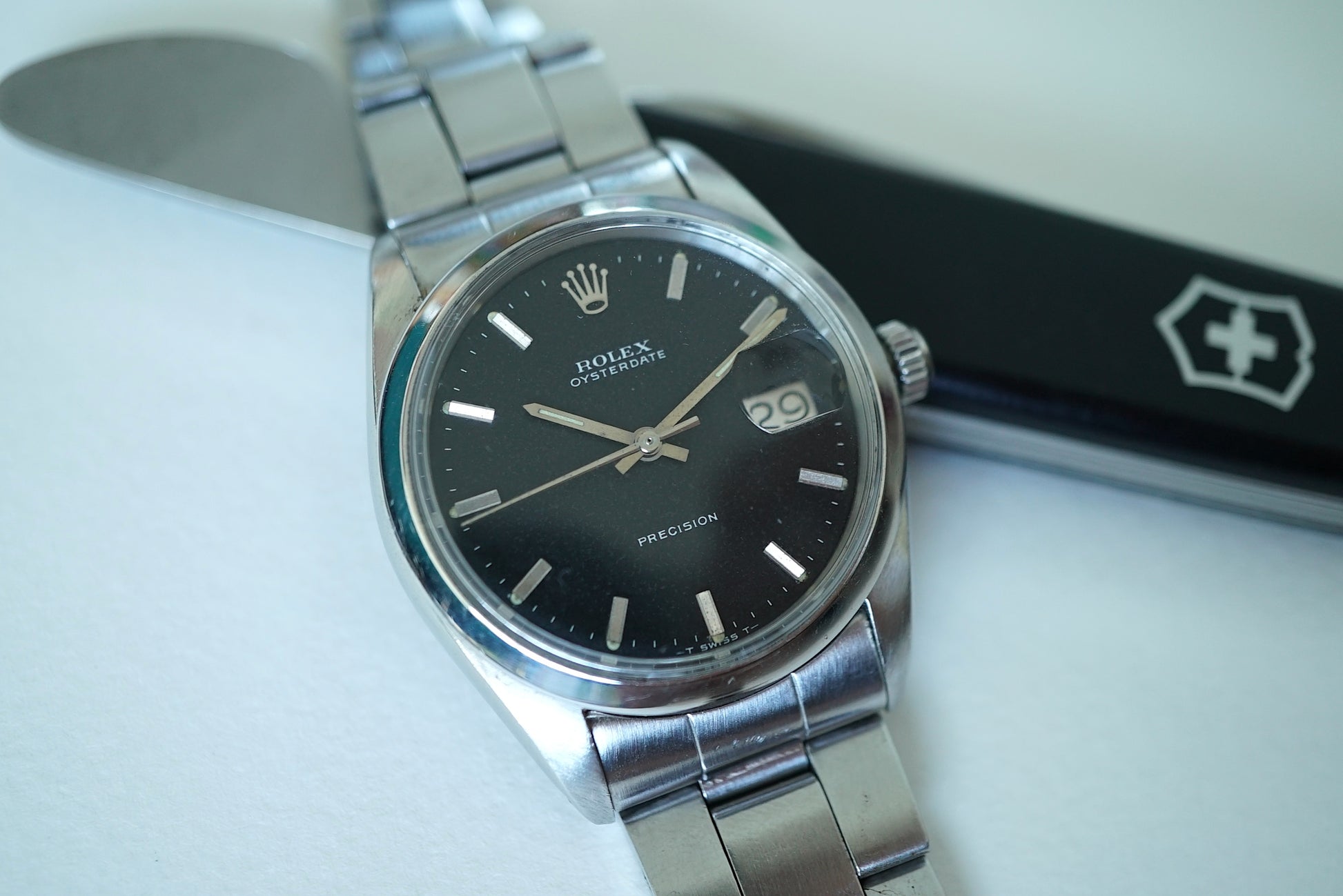 Rolex Oysterdate ref 6694 from 1972 - Matte Black Dial
