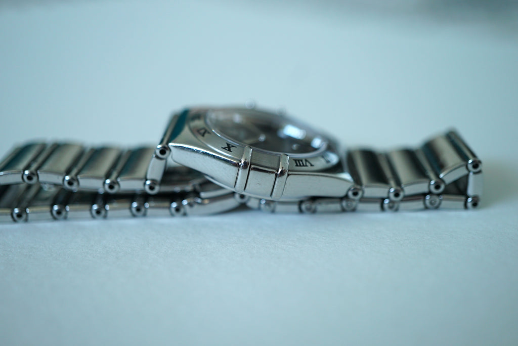Omega Constellation Manhattan My Choice Ladies Grey Sunburst Dial ref 1571.51 from 1998