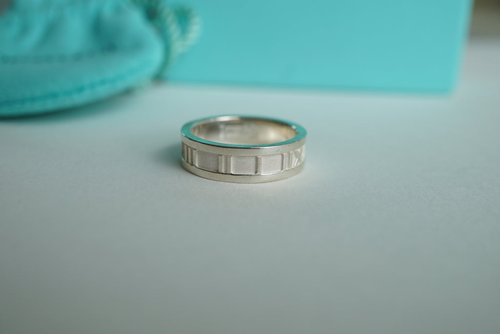 Tiffany & Co Atlas Ring - size EU 58 / USA 8,5