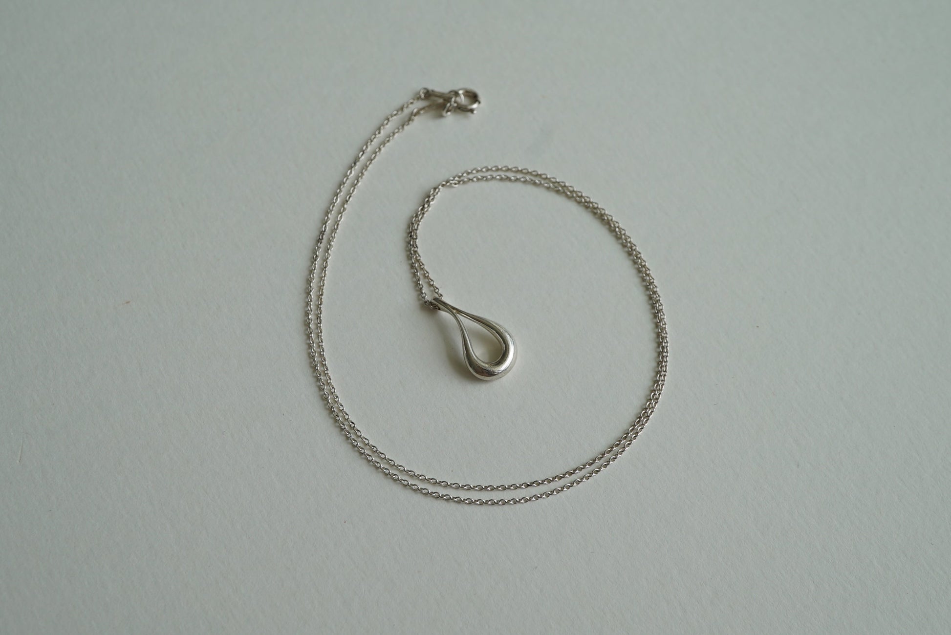 Tiffany & Co Open Teardrop 925 sterling silver Elsa Peretti necklace