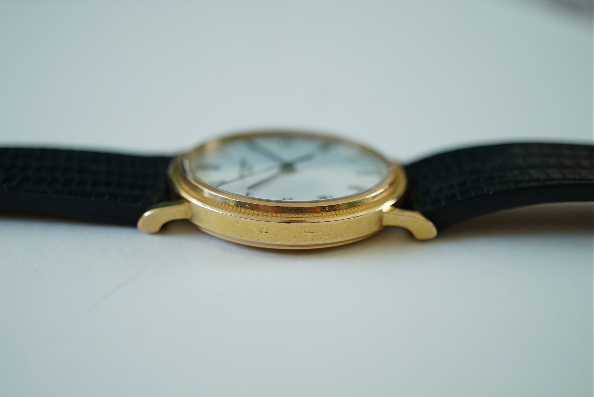 Patek Philippe Calatrava automatic ref 3802 from 1988/1989 - Extract from Archives