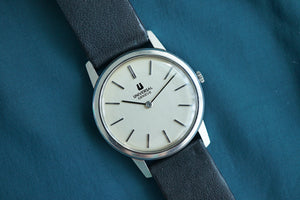 Universal Geneve Calatrava ref 842.136 from 1970's