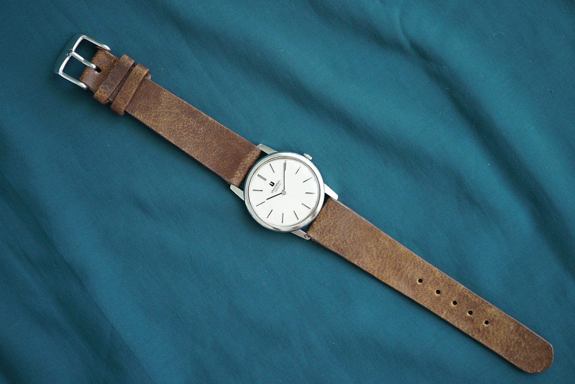 Universal Geneve Calatrava ref 842.136 from 1970's