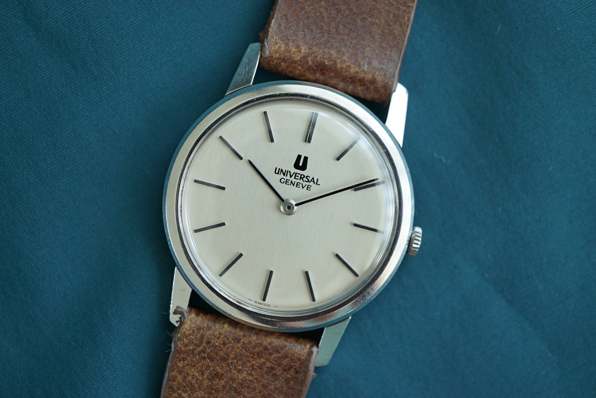 Universal Geneve Calatrava ref 842.136 from 1970's