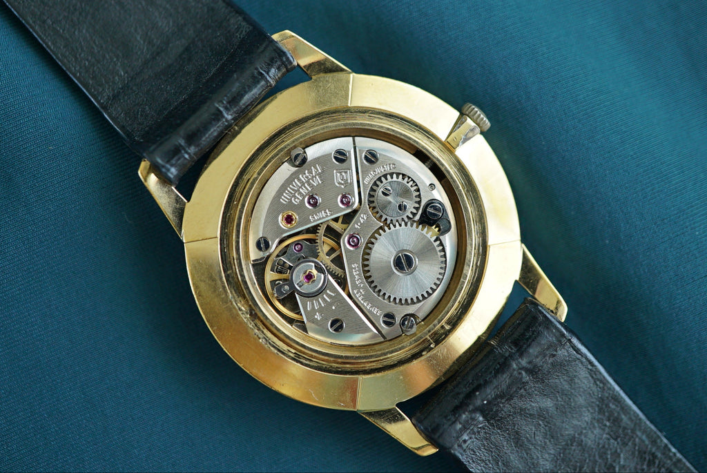 Universal Geneve Calatrava gold plate ref 542.101 from ca 1972
