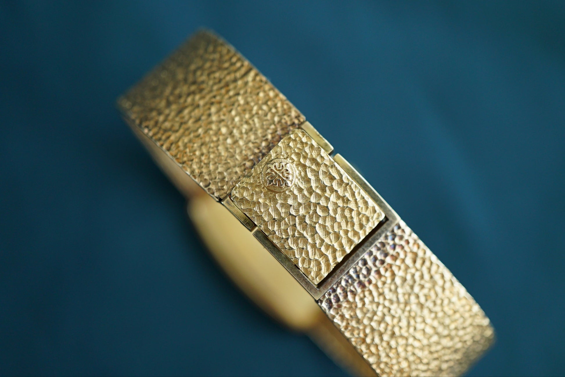 Patek Philippe Ellipse ref 3567/1 in 18k Gold from 1960's