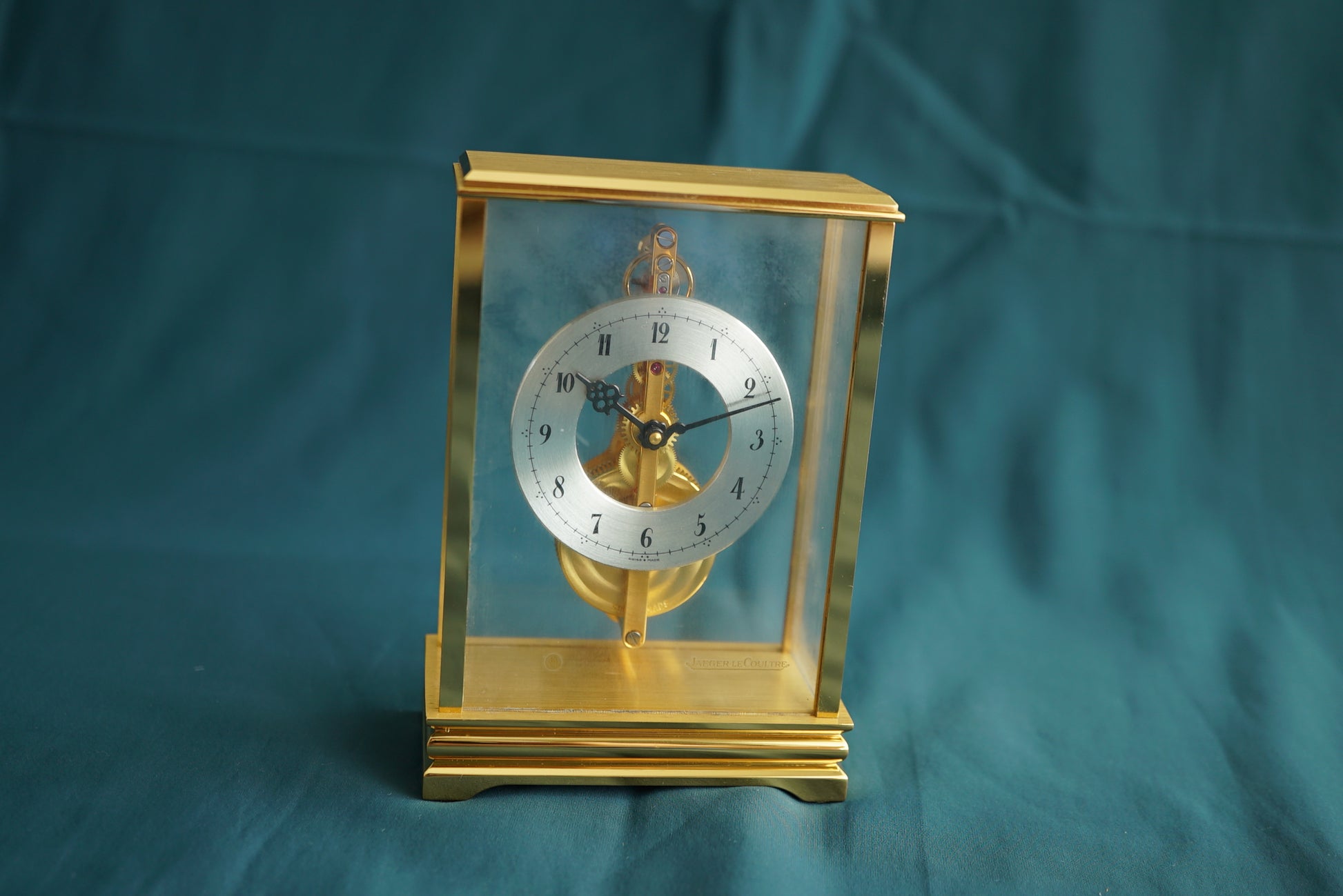 Jaeger-LeCoultre Golden Bridge Skeleton Table Clock Gold w Box