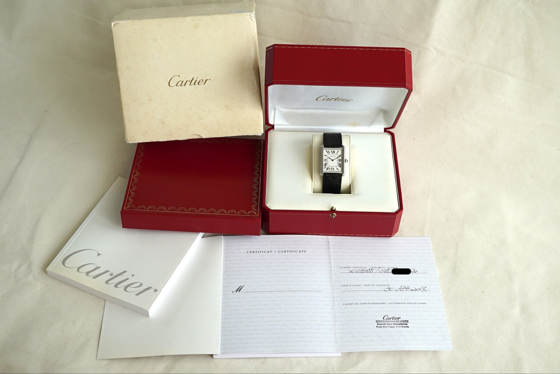 Cartier Tank Solo Large ref 2715 (W1018355) - Box & Papers from 2007