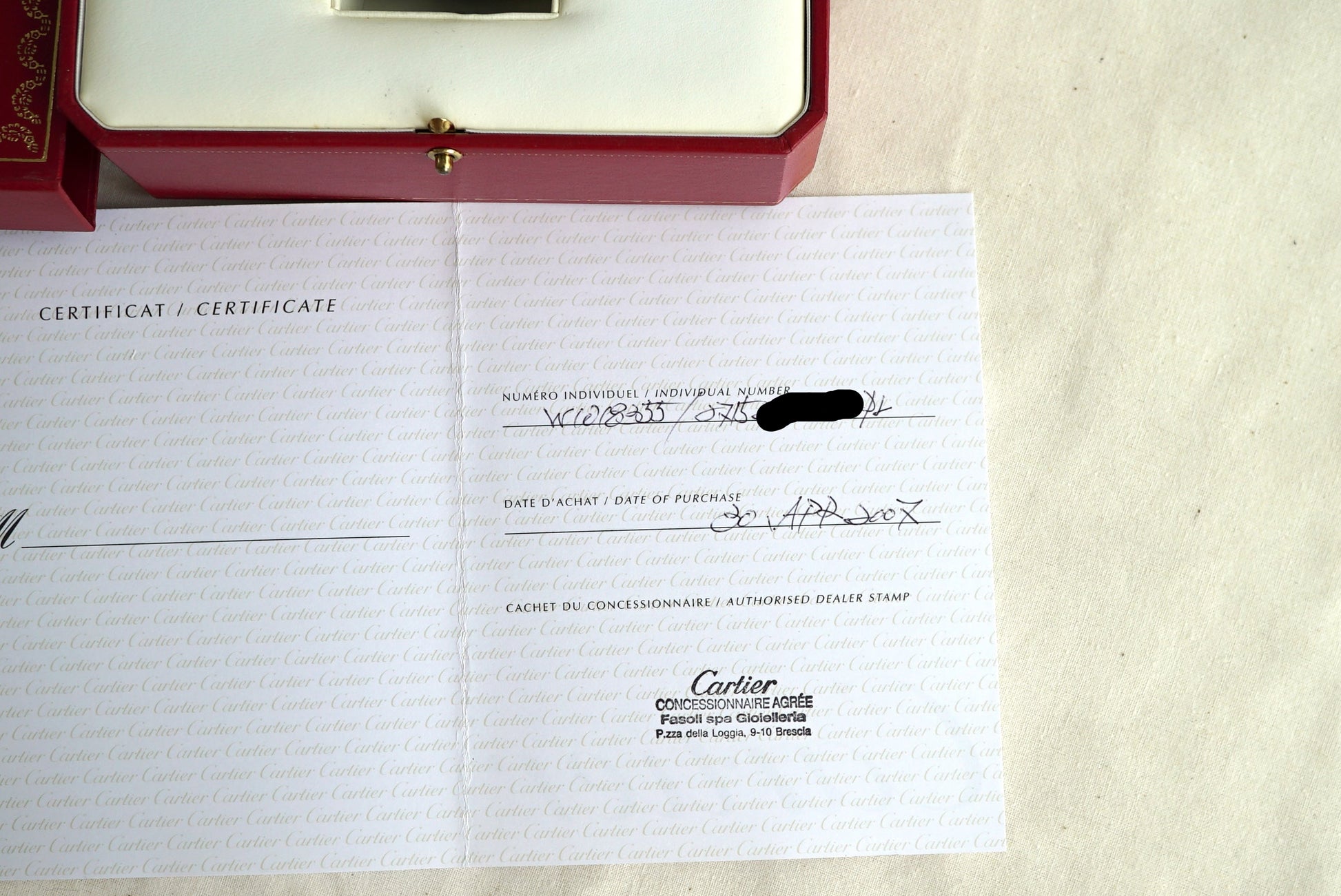 Cartier Tank Solo Large ref 2715 (W1018355) - Box & Papers from 2007