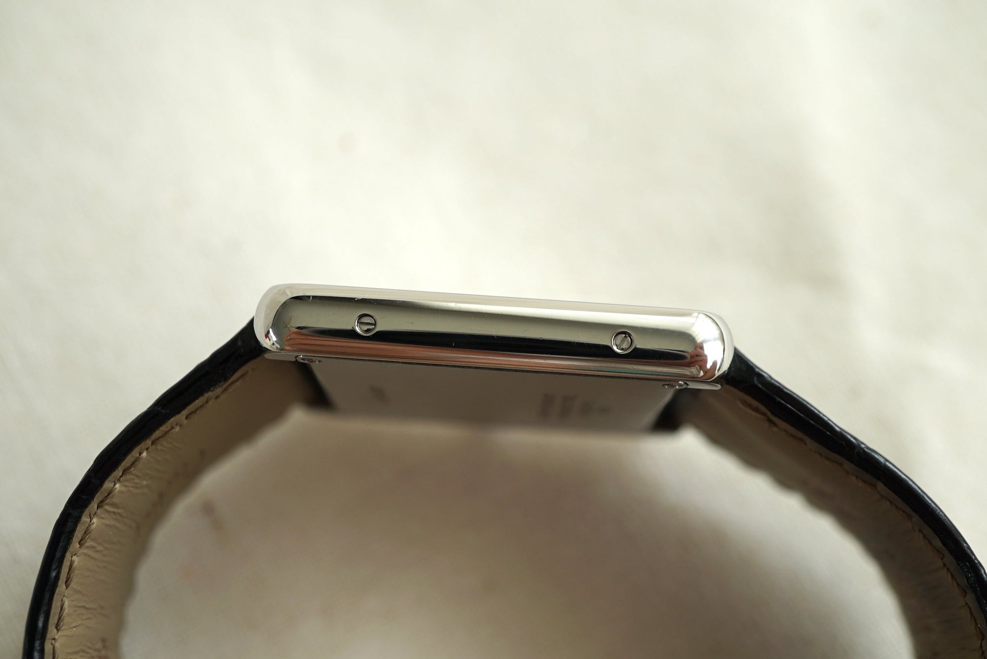 Cartier Tank Solo Large ref 2715 (W1018355) - Box & Papers from 2007