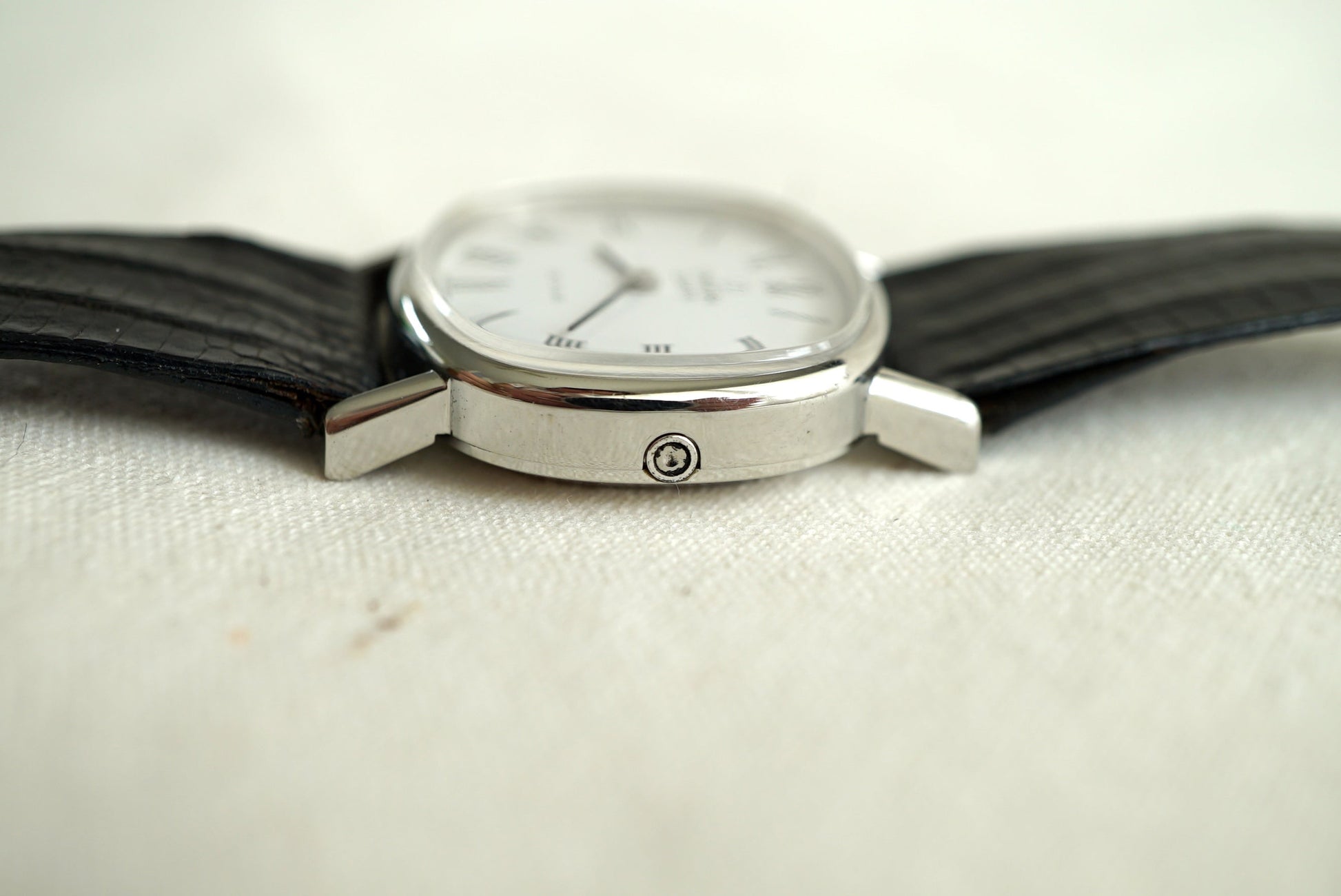 Omega De Ville Quartz - Ladies/Unisex ref 591.0015 from 1979