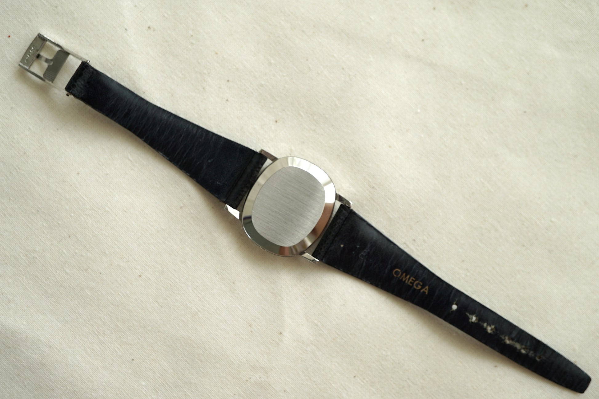 Omega De Ville Quartz - Ladies/Unisex ref 591.0015 from 1979