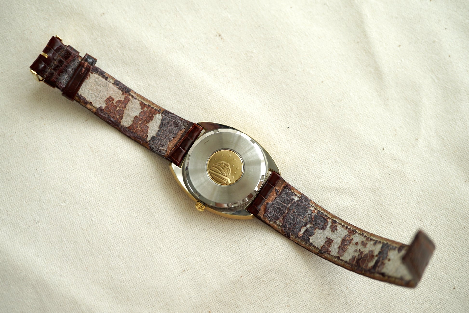 NOS Omega Constellation Gerald Genta C-case ref 168.0056 from 1971 - w Box
