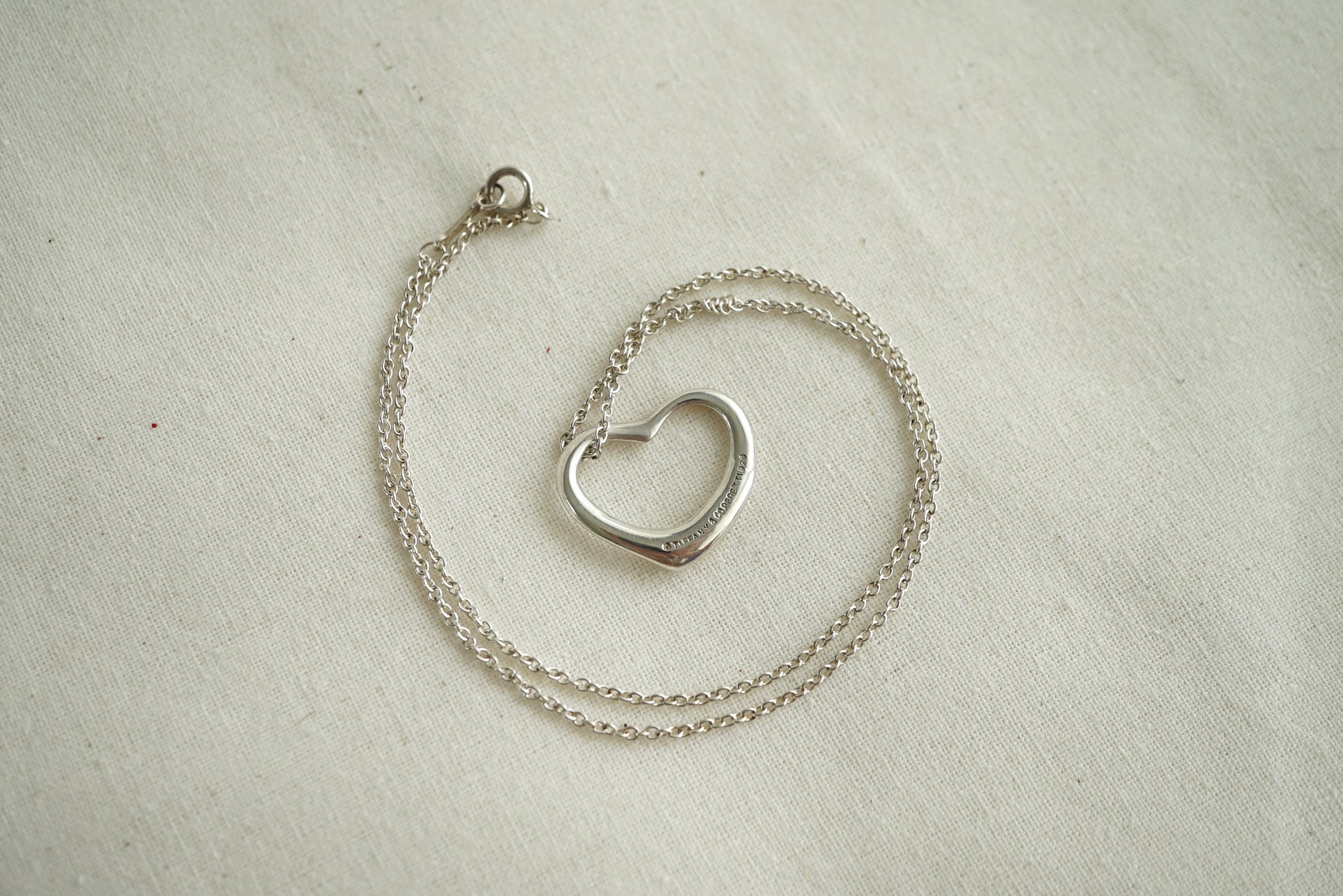 Tiffany & Co Open Heart Medium 925 sterling silver Elsa Peretti necklace