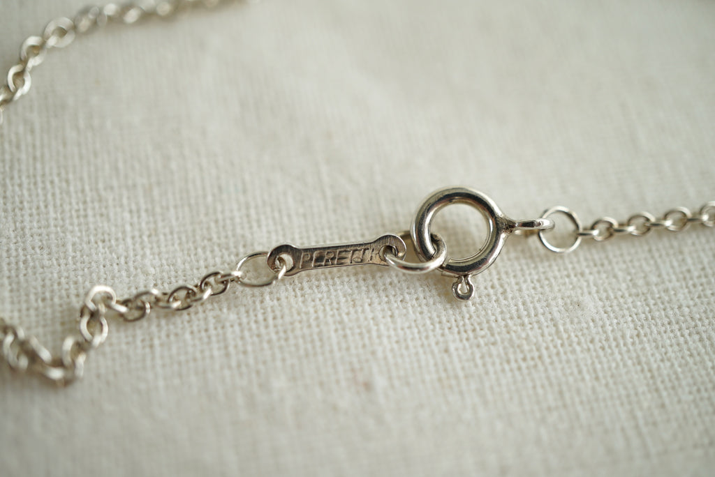 Tiffany & Co Open Heart Medium 925 sterling silver Elsa Peretti necklace