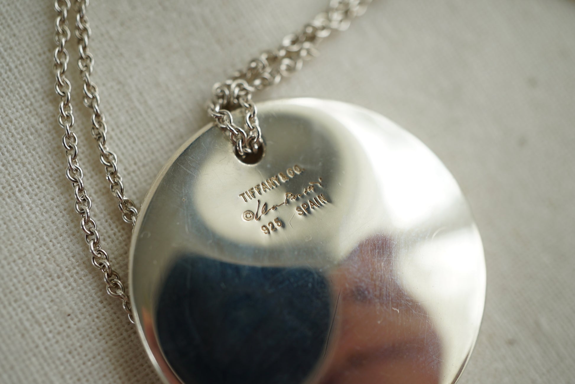 Tiffany & Co Round Pendant 925 sterling silver Elsa Peretti necklace