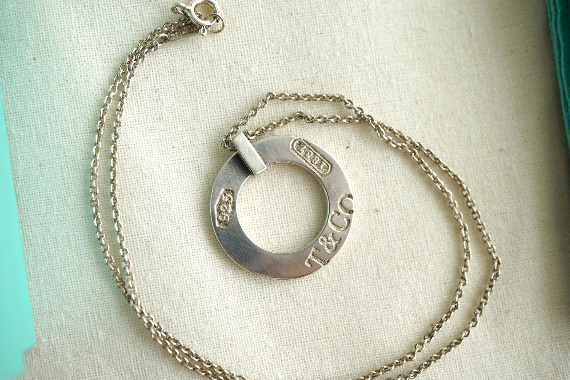 Tiffany & Co 1837 Circle 925 sterling silver necklace - Complete w Box