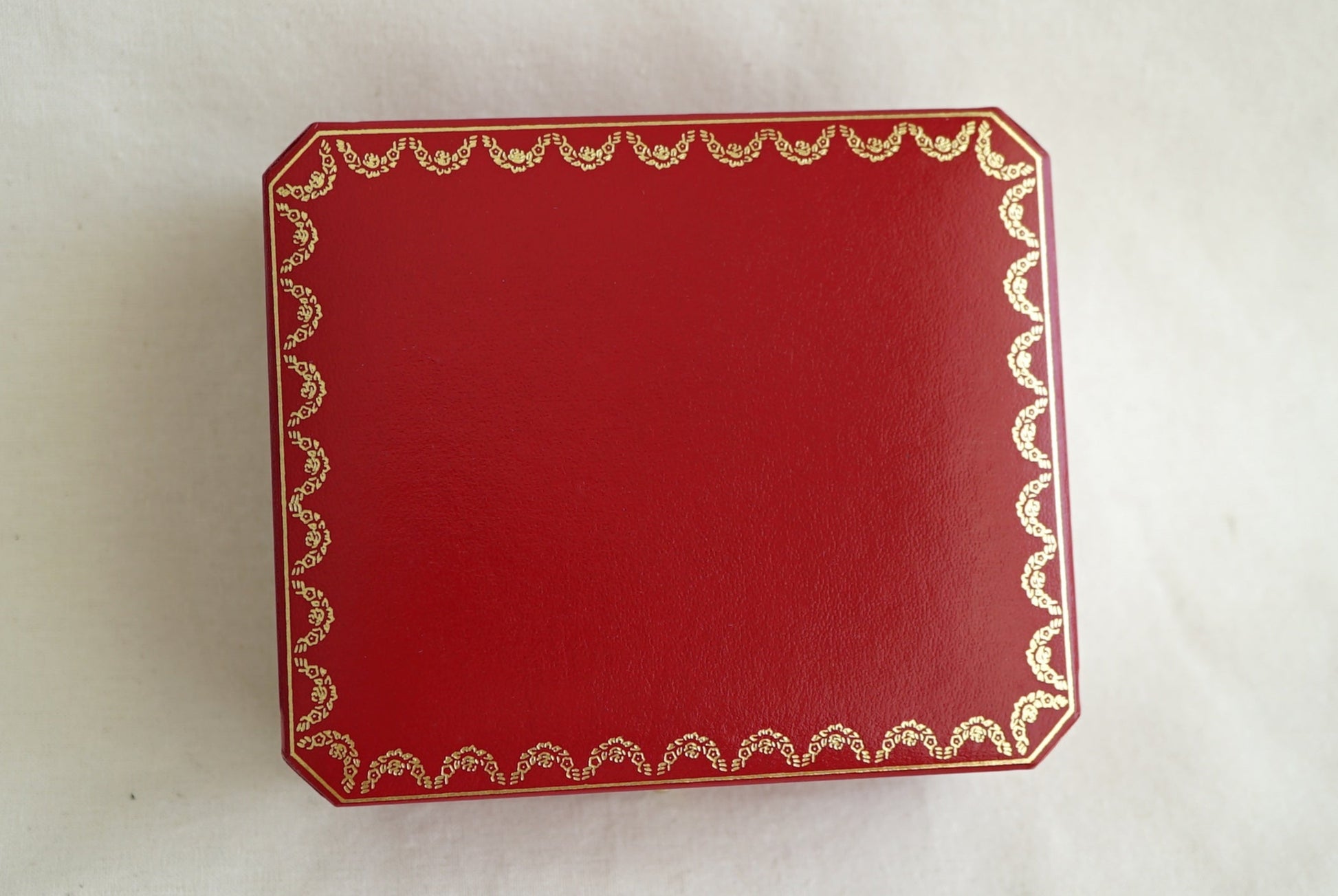 Cartier Panthere/Baignoire Mini Vintage Box w 18k GOLD Push Pin 1990's-2000's