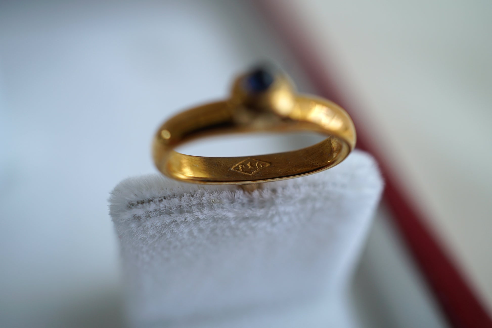 Cartier Panthere/Baignoire Mini Vintage Box w 18k GOLD Push Pin 1990's-2000's