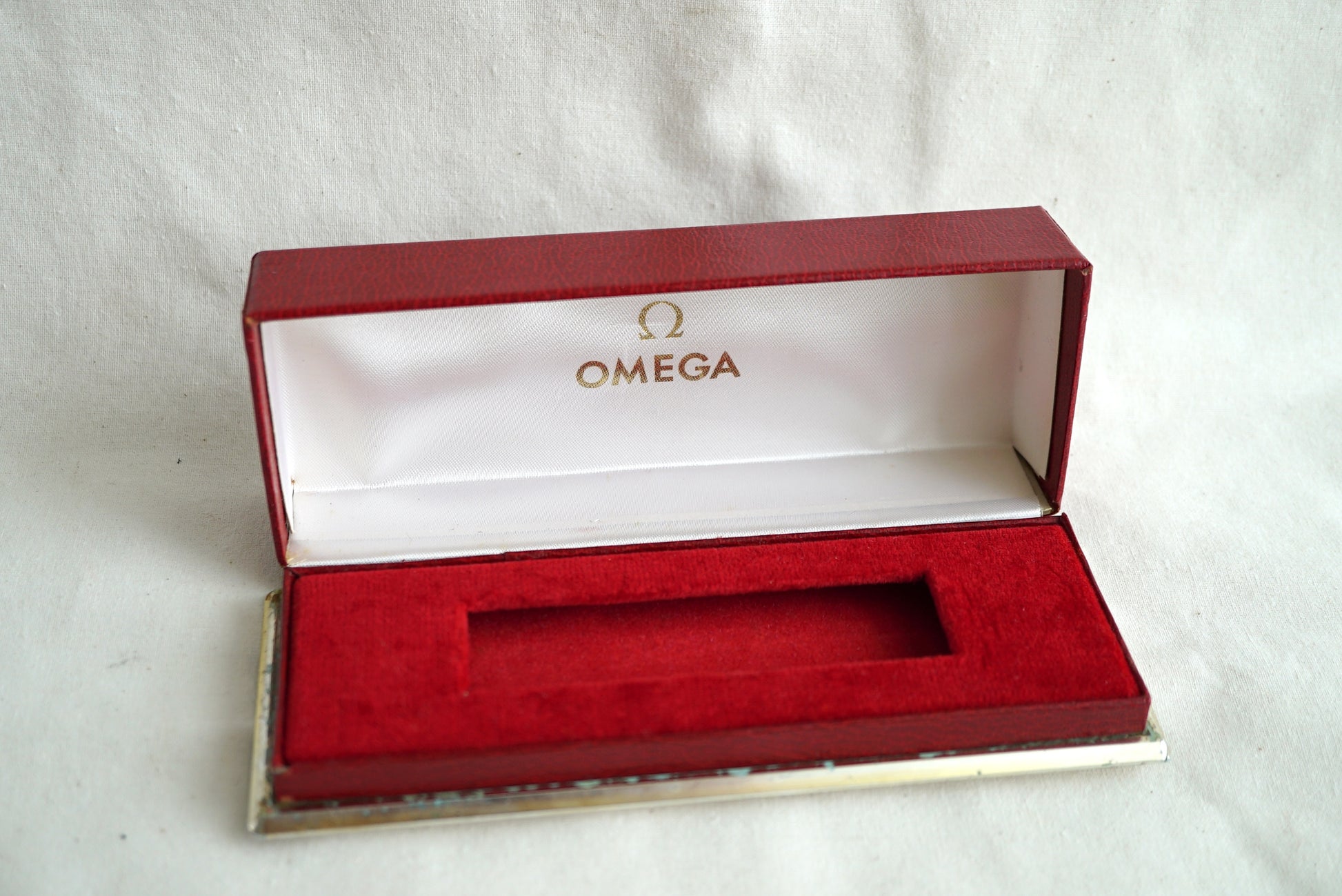 Omega vintage men's box 1960-1970's - for big size w bracelet