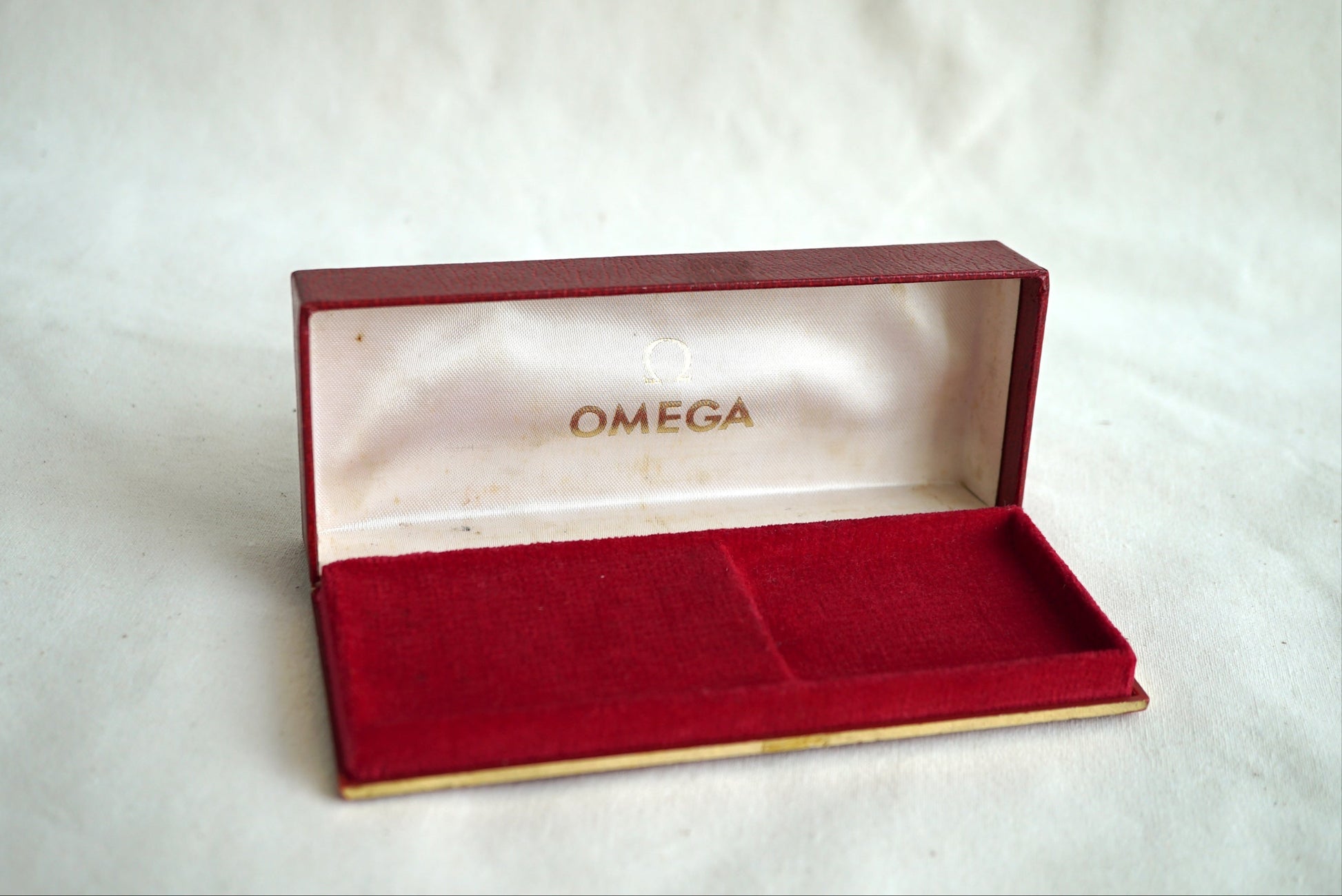 Omega vintage men's box 1960-1970's - MR6-286