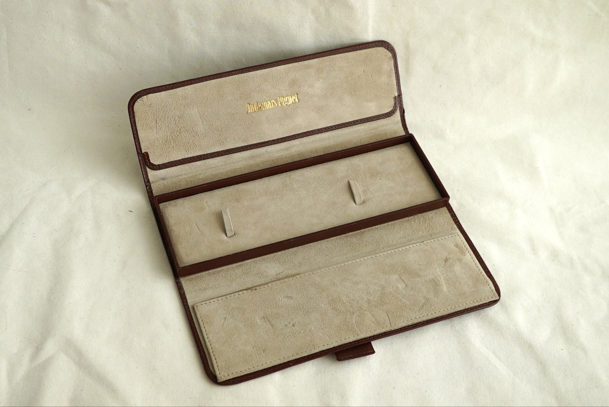 Audemars Piguet Watch Box / Travel pouch - 1980-1990's - brown leather