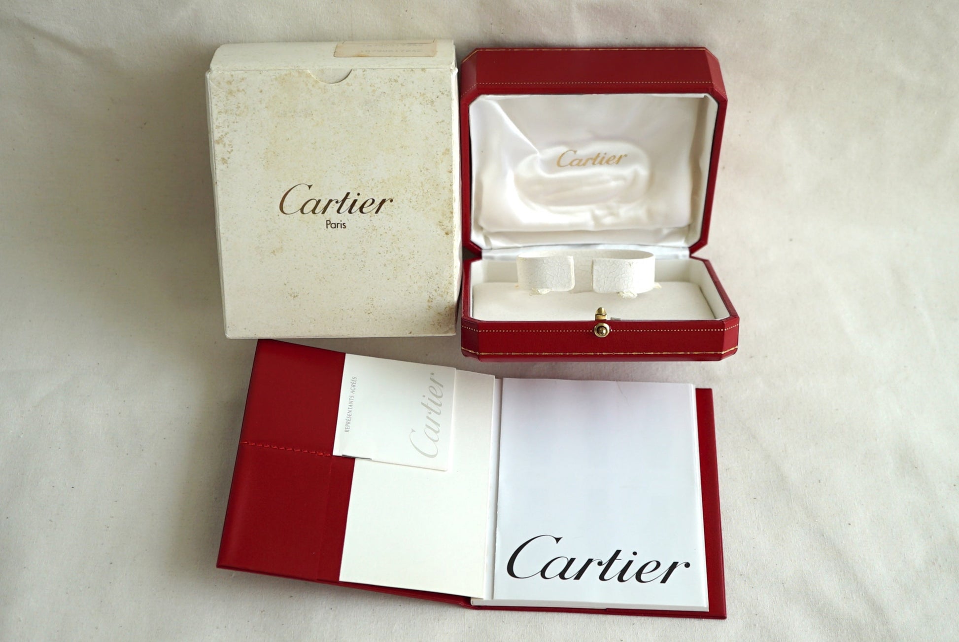Cartier Vintage Santos & Baignoire Box & Booklets set 1990's-2000's - CO1017