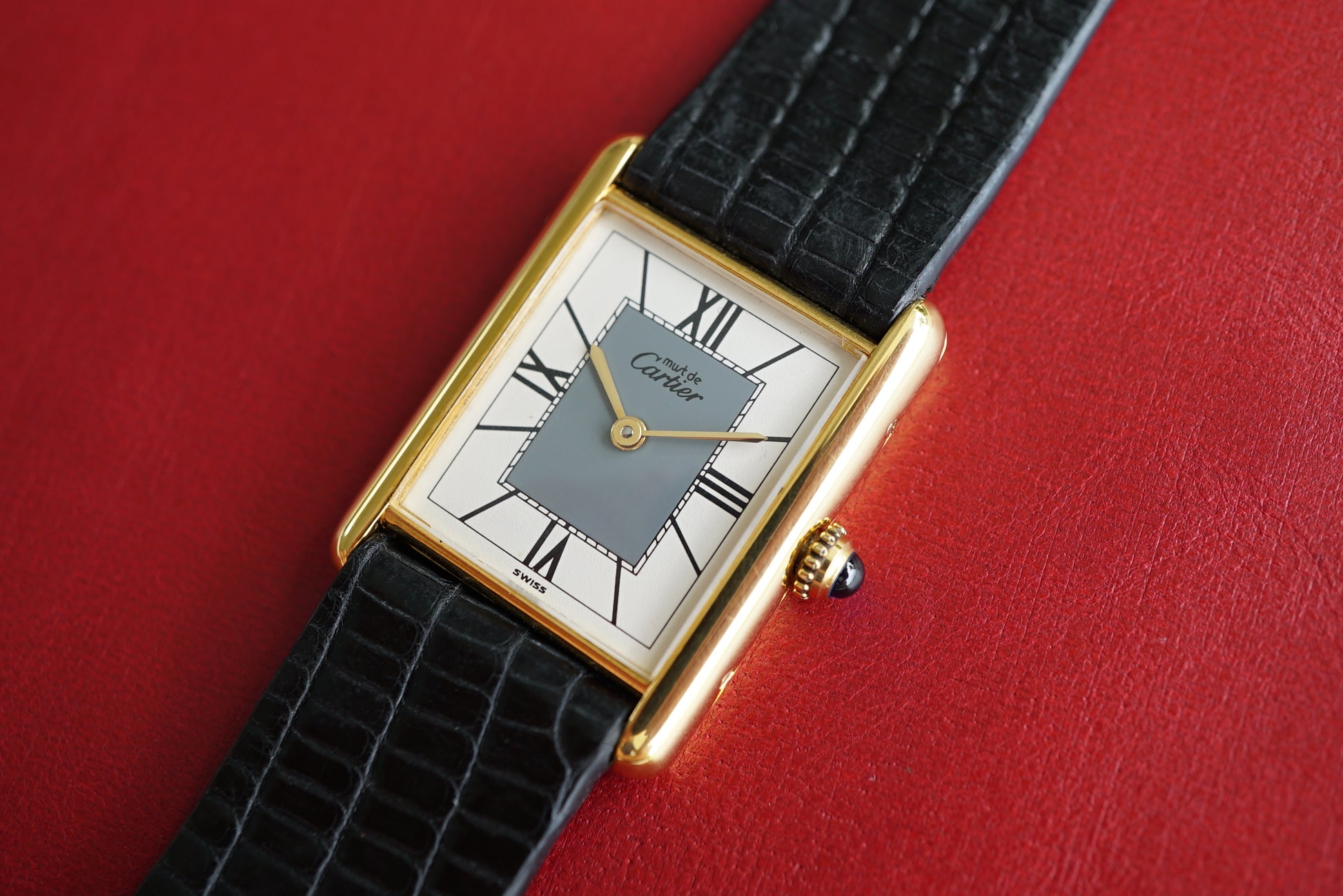 Cartier Tank Must LM ref 590005 Rare Grey/White Bullseye - Men/Unisex - w Box & Booklets from 1990's