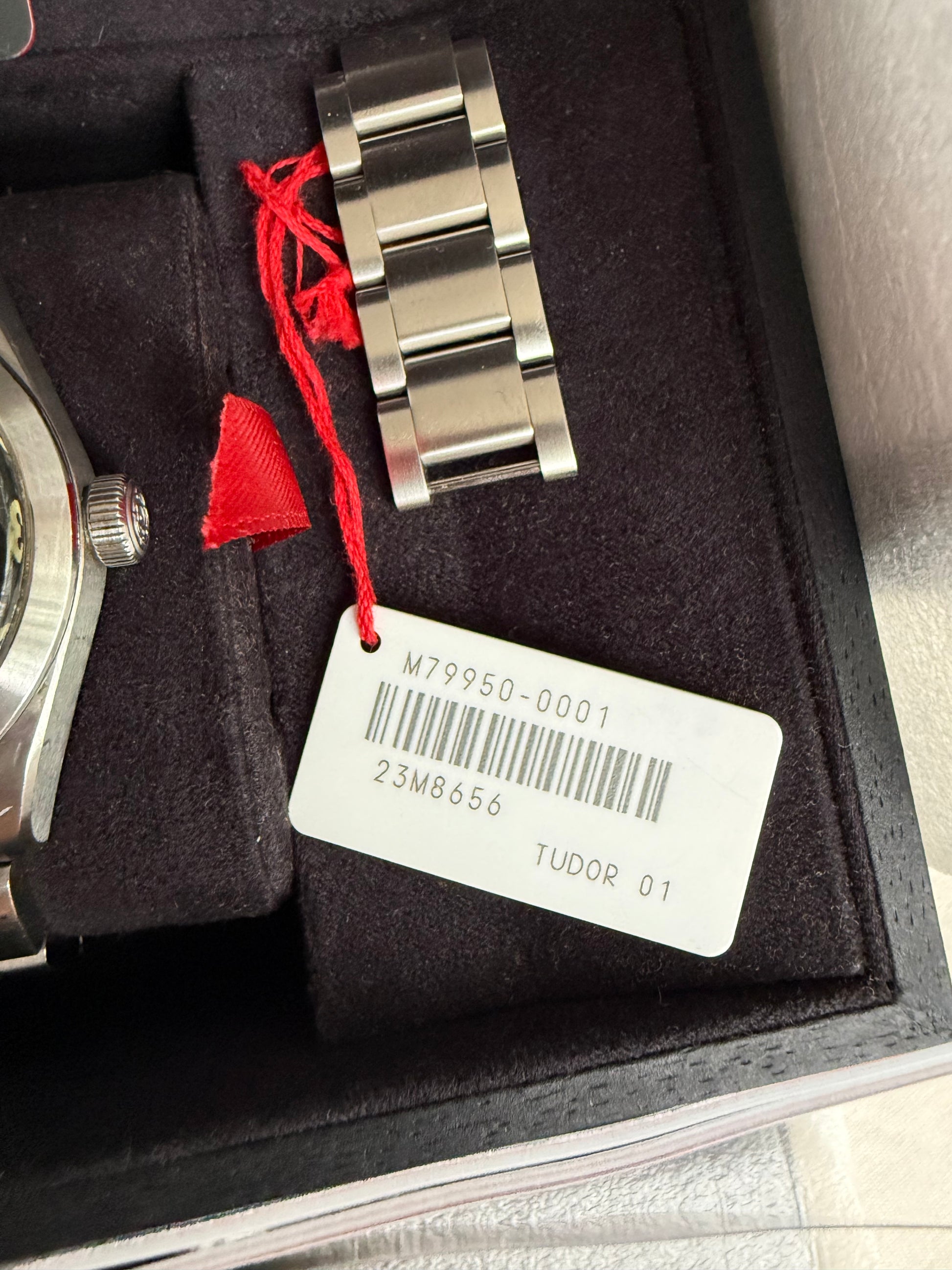 Tudor Ranger ref 79950 from 2022 - full set box & papers